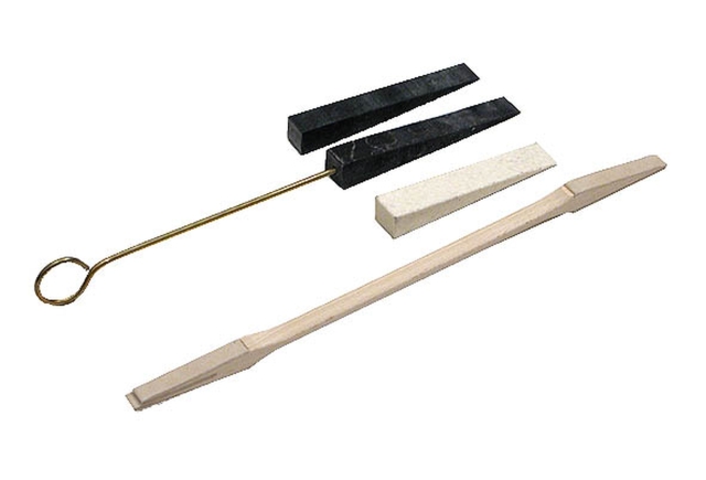 Stimmkeil aus Gummi, Filz und doppelt beldertem Holz